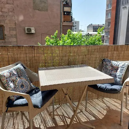Sayat-Nova Apartments Yerevan Exterior photo